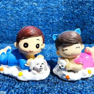 Romantic Love Couple Miniature Statue Showpiece Valentine Gift for Girlfriend Boyfriend Husband Wife